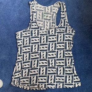 Magi Gold Size Medium women’s tank